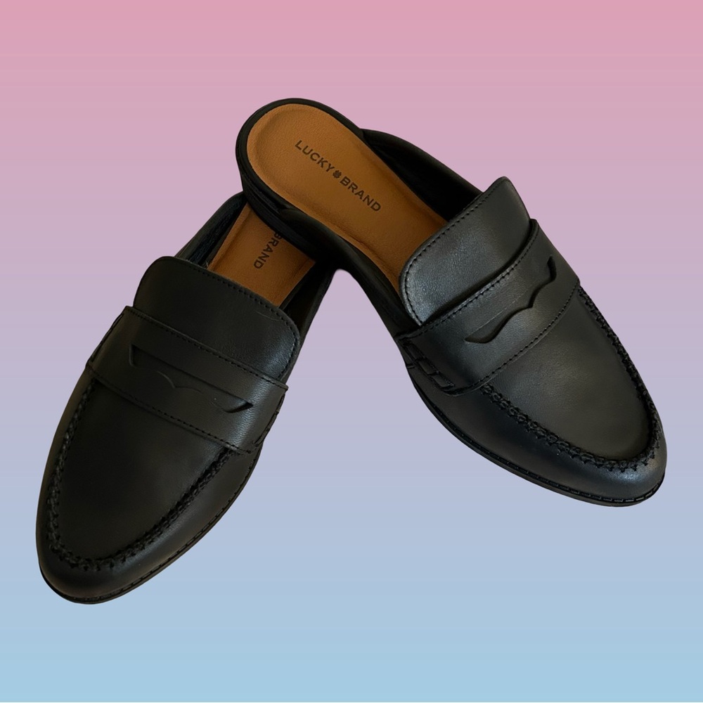 NWOT!LUCKY BRAND WOMEN’S MULE TYPE SLIP ON FLATS AND BLACK I” BOTTOM HEEL.SZ 10M - Picture 12 of 16